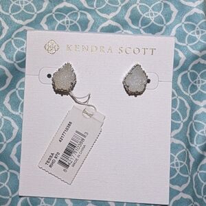Kendra Scott Tessa Rhodium Silver Stud Earrings Iridescent White Drusy NWT